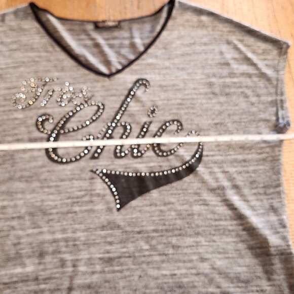 Vanilla Sugar Tres Chic ladies top - Picture 5 of 12